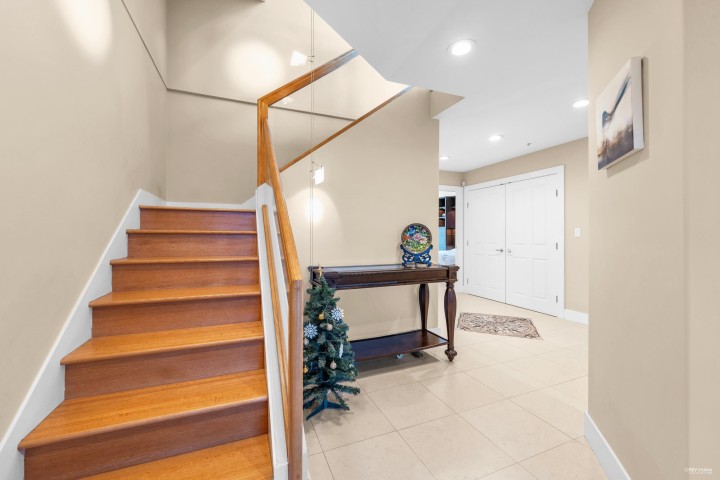 Photo 25 at 4060 W 10th Avenue, Point Grey, Vancouver West