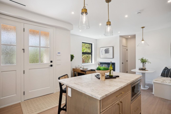 Photo 10 at 1 - 1915 E 3rd Avenue, Grandview Woodland, Vancouver East