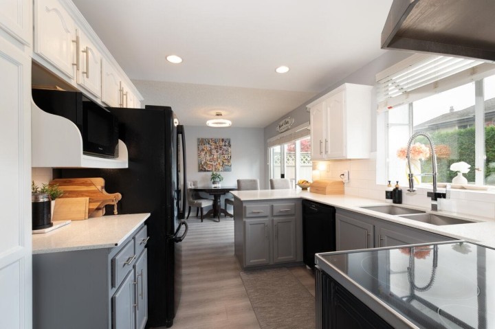 Photo 12 at 829 Roche Point Drive, Roche Point, North Vancouver