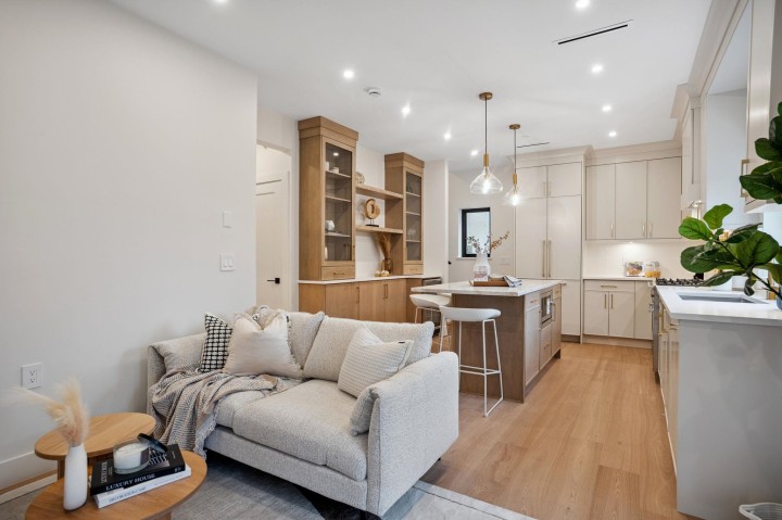 Photo 2 at 2 - 1915 E 3rd Avenue, Grandview Woodland, Vancouver East