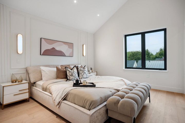 Photo 9 at 2 - 1915 E 3rd Avenue, Grandview Woodland, Vancouver East