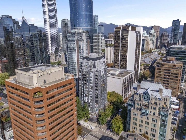 Photo 26 at 1401 - 811 Helmcken Street, Downtown VW, Vancouver West