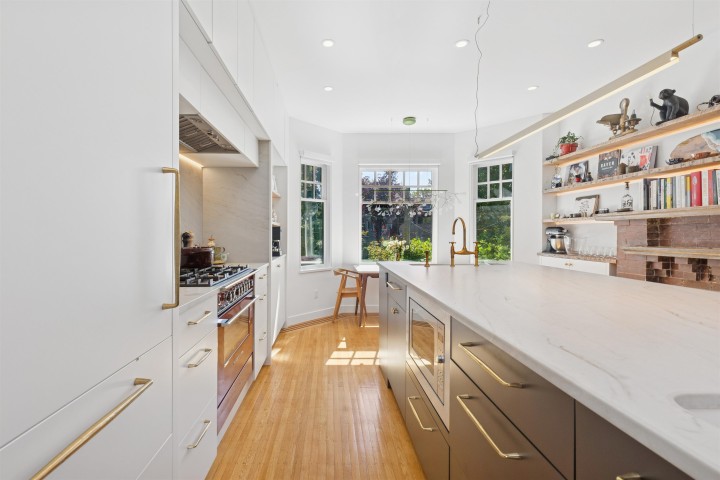 Photo 6 at 2615 W 2nd Avenue, Kitsilano, Vancouver West