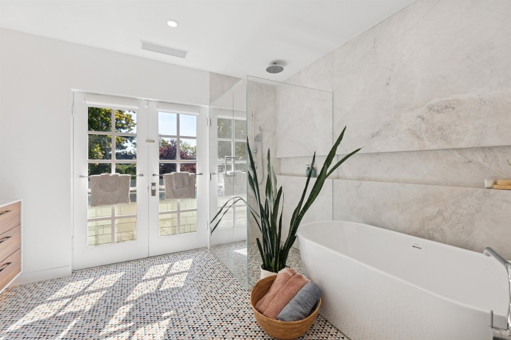 Photo 30 at 2615 W 2nd Avenue, Kitsilano, Vancouver West