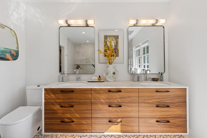 Photo 31 at 2615 W 2nd Avenue, Kitsilano, Vancouver West