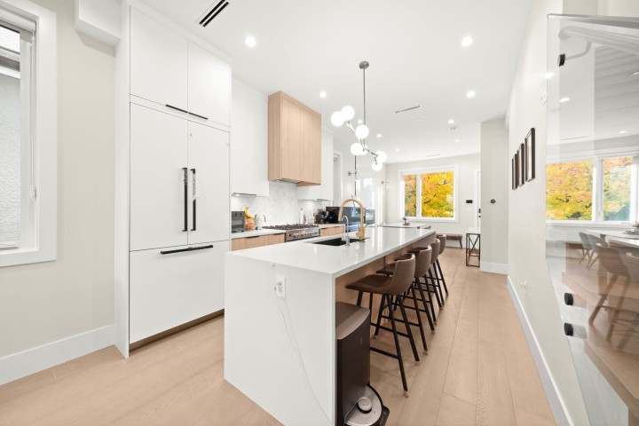 Photo 8 at 2815 W 19th Avenue, Arbutus, Vancouver West