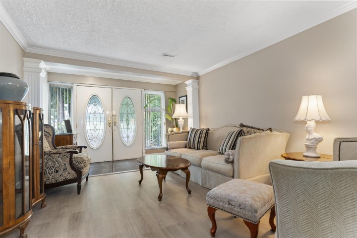 Photo 6 at 5263 Wales Street, Collingwood VE, Vancouver East