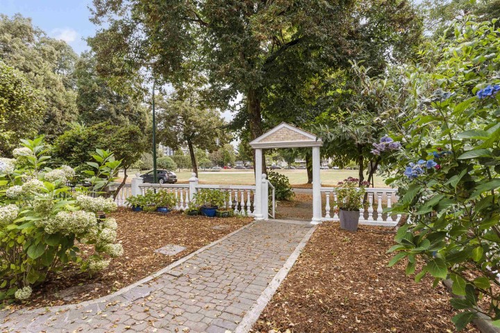 Photo 5 at 5263 Wales Street, Collingwood VE, Vancouver East