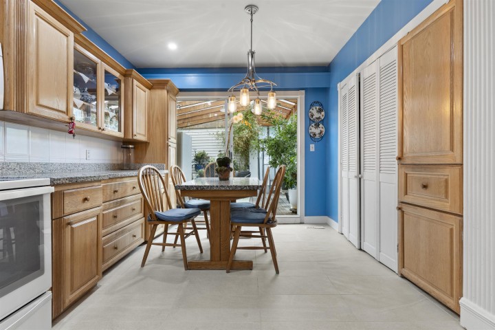 Photo 10 at 5263 Wales Street, Collingwood VE, Vancouver East