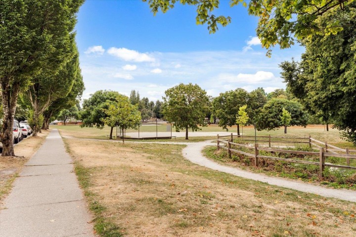 Photo 33 at 5263 Wales Street, Collingwood VE, Vancouver East