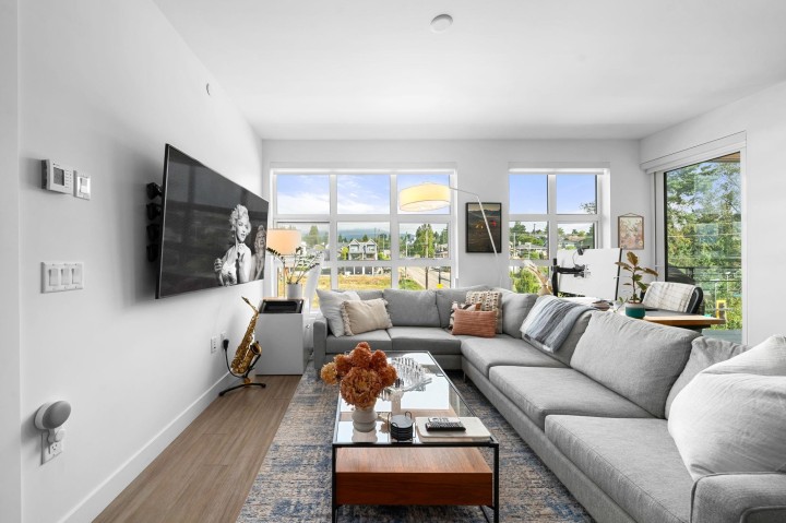 Photo 13 at 413 - 747 E 3rd Street, Queensbury, North Vancouver