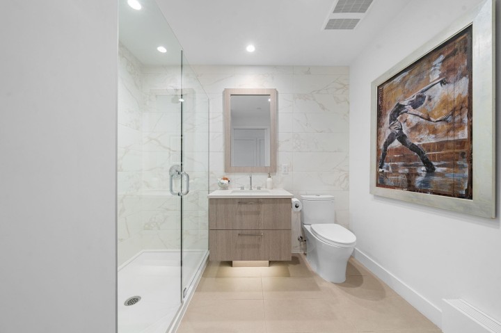 Photo 34 at 413 - 747 E 3rd Street, Queensbury, North Vancouver