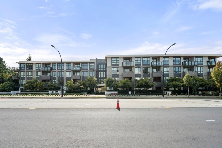 Photo 39 at 413 - 747 E 3rd Street, Queensbury, North Vancouver