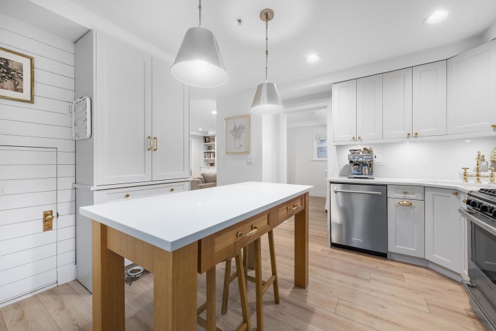 Photo 17 at 2888 Glen Drive, Mount Pleasant VE, Vancouver East