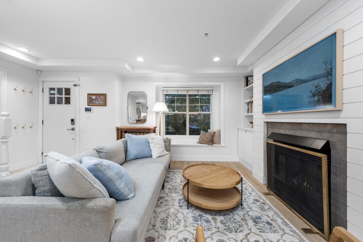 Photo 12 at 2888 Glen Drive, Mount Pleasant VE, Vancouver East