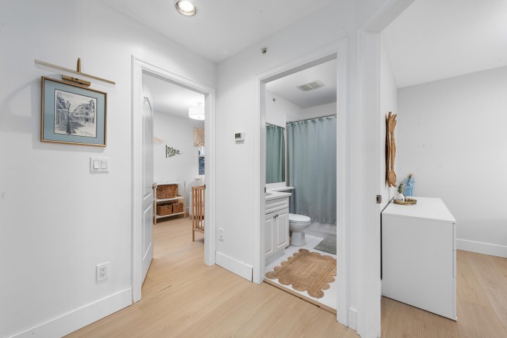 Photo 36 at 2888 Glen Drive, Mount Pleasant VE, Vancouver East