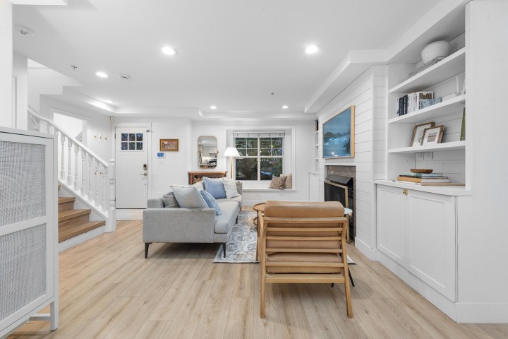 Photo 15 at 2888 Glen Drive, Mount Pleasant VE, Vancouver East