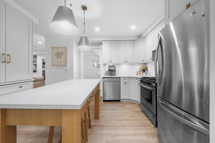 Photo 21 at 2888 Glen Drive, Mount Pleasant VE, Vancouver East