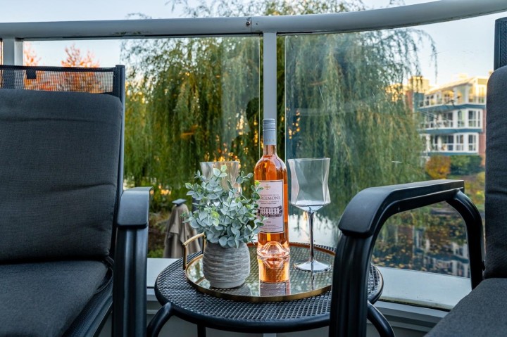 Photo 24 at 204 - 1551 Mariner Walk, False Creek, Vancouver West