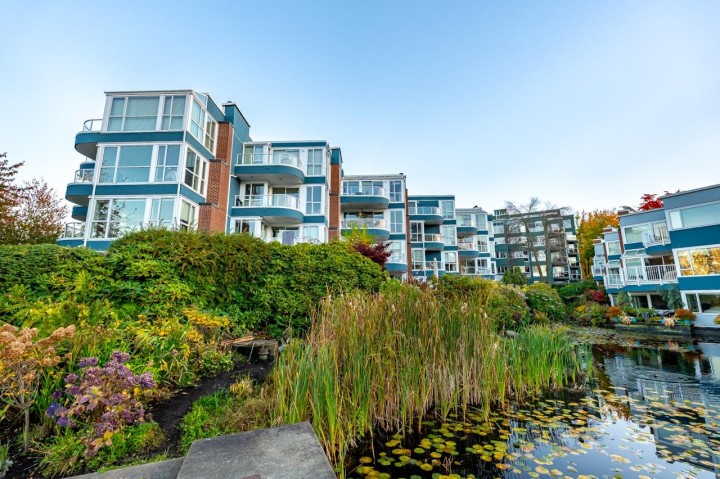 Photo 31 at 204 - 1551 Mariner Walk, False Creek, Vancouver West