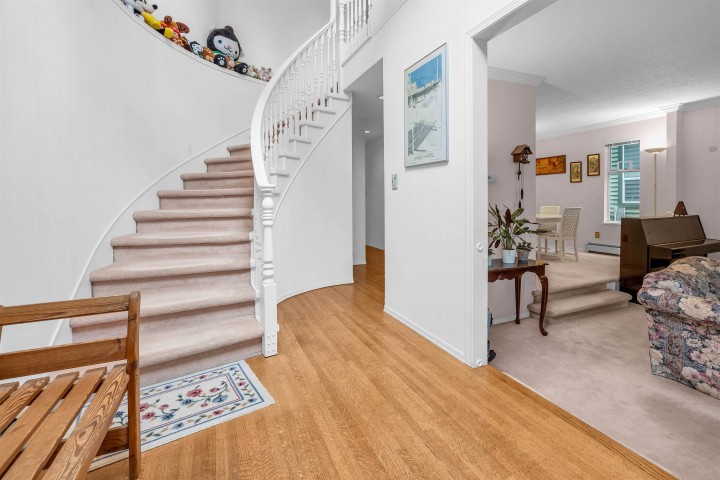 Photo 2 at 3863 W 30th Avenue, Dunbar, Vancouver West