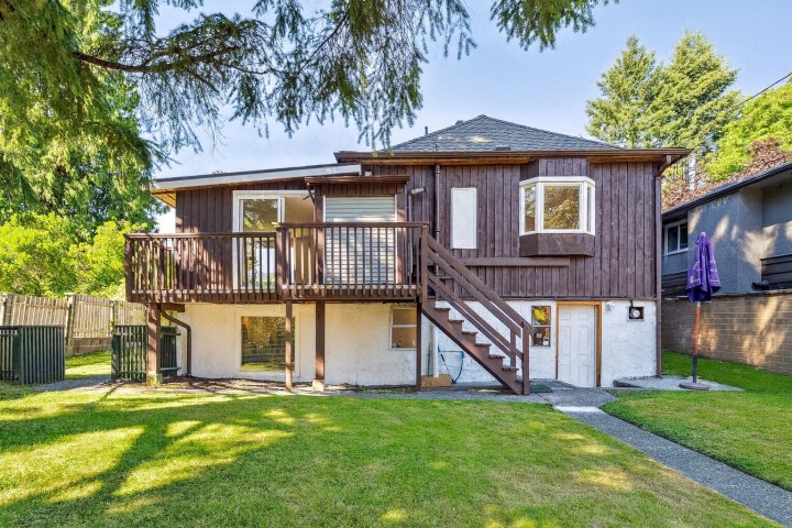 Photo 24 at 865 E 12th Street, Boulevard, North Vancouver