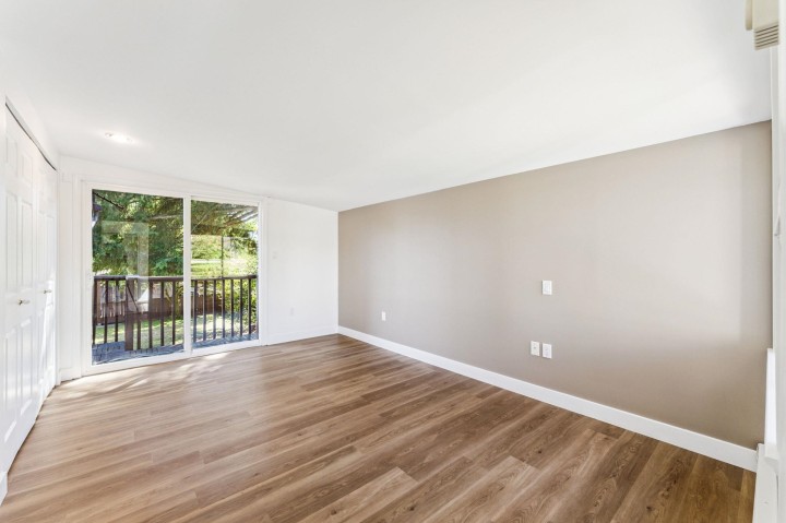 Photo 14 at 865 E 12th Street, Boulevard, North Vancouver