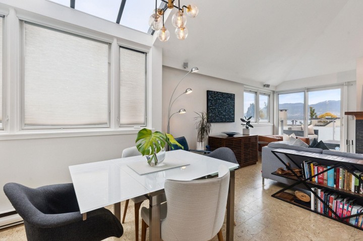 Photo 9 at 202 - 1633 Yew Street, Kitsilano, Vancouver West