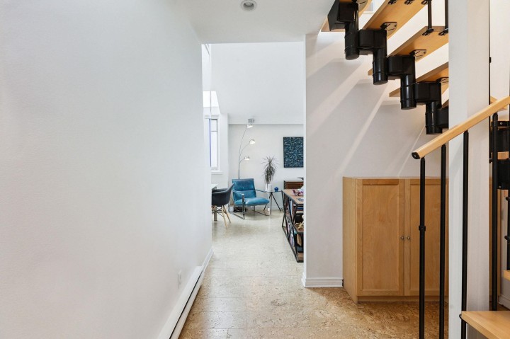 Photo 4 at 202 - 1633 Yew Street, Kitsilano, Vancouver West