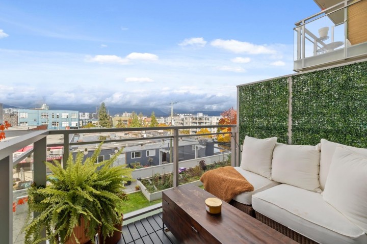 Photo 2 at 520 - 289 E 6th Avenue, Mount Pleasant VE, Vancouver East