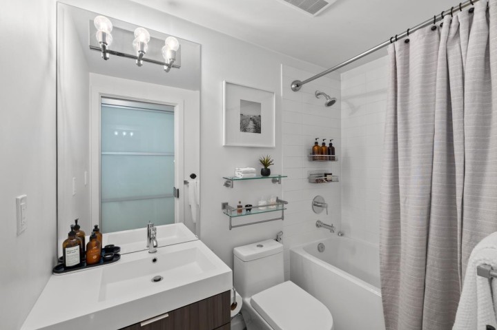 Photo 17 at 520 - 289 E 6th Avenue, Mount Pleasant VE, Vancouver East