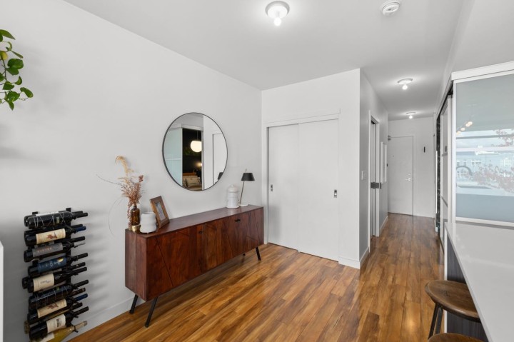 Photo 12 at 520 - 289 E 6th Avenue, Mount Pleasant VE, Vancouver East