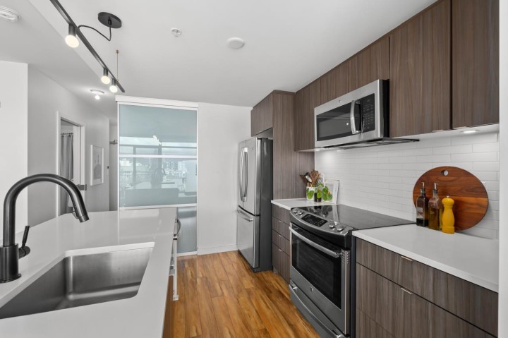 Photo 9 at 520 - 289 E 6th Avenue, Mount Pleasant VE, Vancouver East