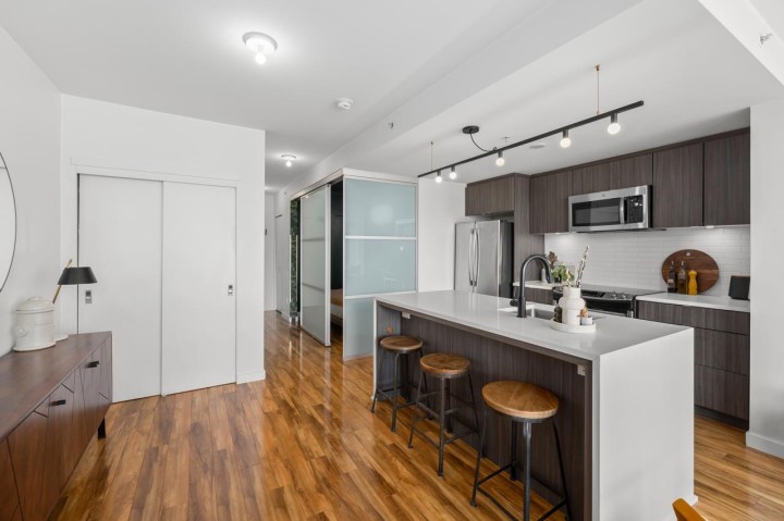 Photo 8 at 520 - 289 E 6th Avenue, Mount Pleasant VE, Vancouver East