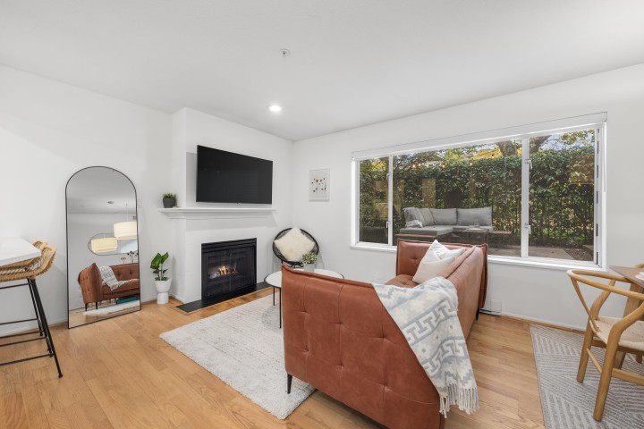 Photo 3 at 103 - 628 W 13th Avenue, Fairview VW, Vancouver West