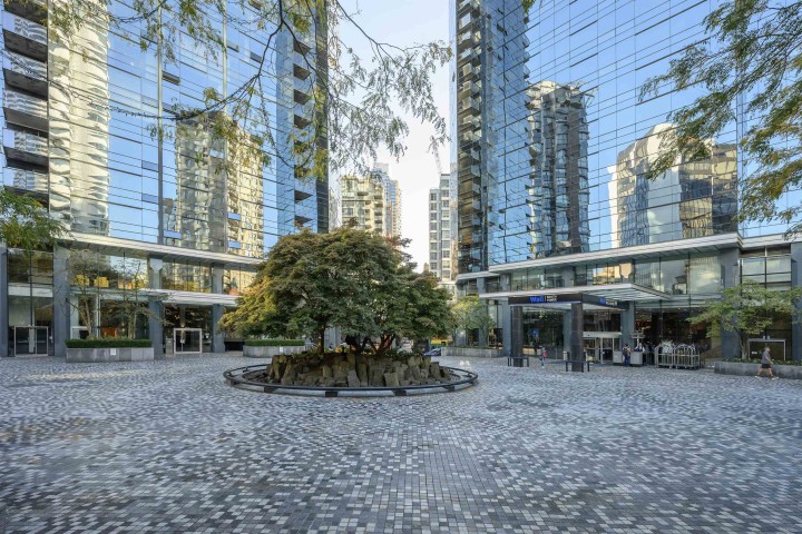 Photo 3 at 2005 - 1050 Burrard Street, Downtown VW, Vancouver West