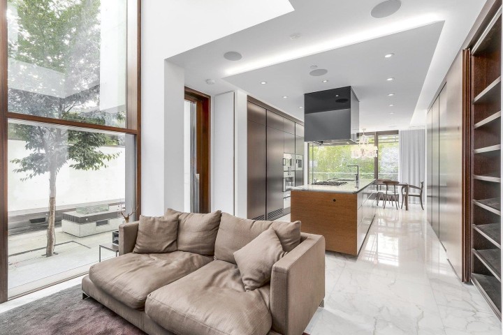 Photo 9 at 3315 W 38th Avenue, Dunbar, Vancouver West