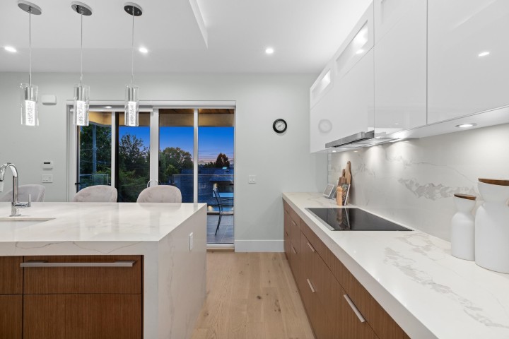 Photo 12 at 3279 Vimy Crescent, Renfrew Heights, Vancouver East