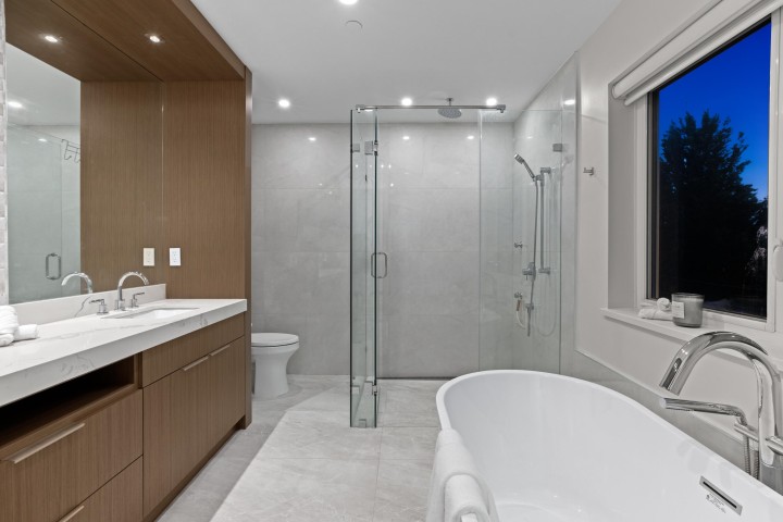 Photo 24 at 3279 Vimy Crescent, Renfrew Heights, Vancouver East