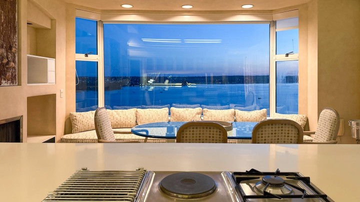 Photo 12 at 17 - 1861 Beach Avenue, West End VW, Vancouver West