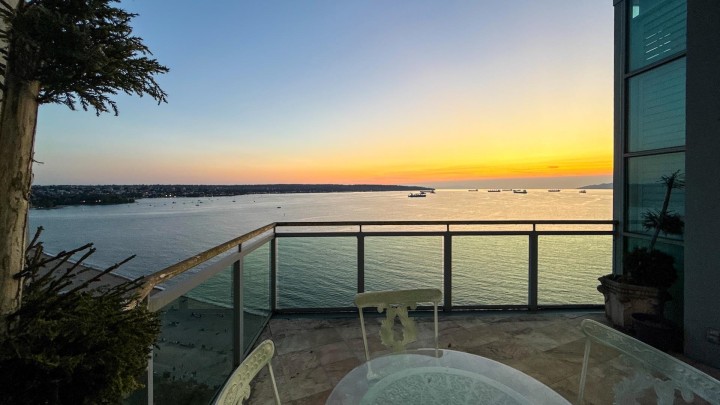 Photo 18 at 17 - 1861 Beach Avenue, West End VW, Vancouver West