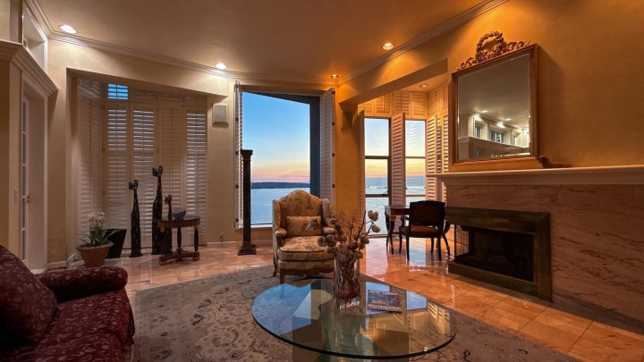 Photo 8 at 17 - 1861 Beach Avenue, West End VW, Vancouver West