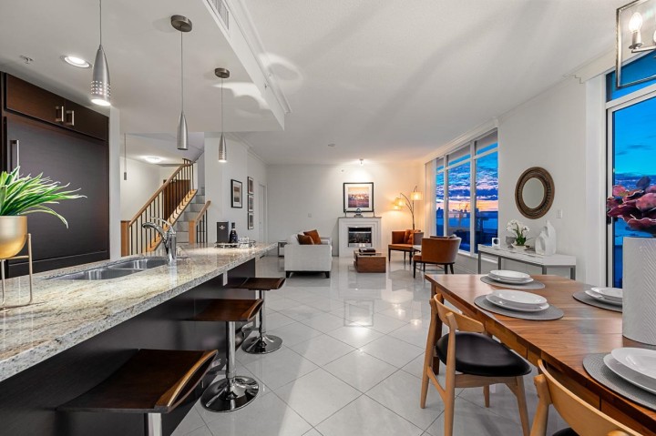 Photo 6 at PH3 - 162 Victory Ship Way, Lower Lonsdale, North Vancouver