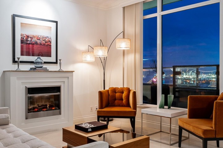 Photo 5 at PH3 - 162 Victory Ship Way, Lower Lonsdale, North Vancouver