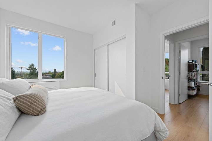 Photo 24 at 504 - 2450 Garden Drive, Grandview Woodland, Vancouver East