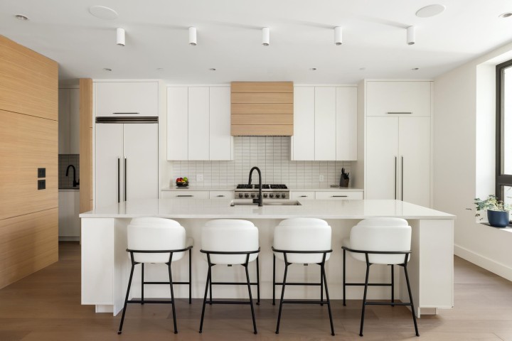 Photo 17 at 4841 The Dale, Olde Caulfeild, West Vancouver