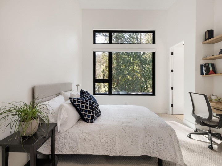 Photo 33 at 4841 The Dale, Olde Caulfeild, West Vancouver