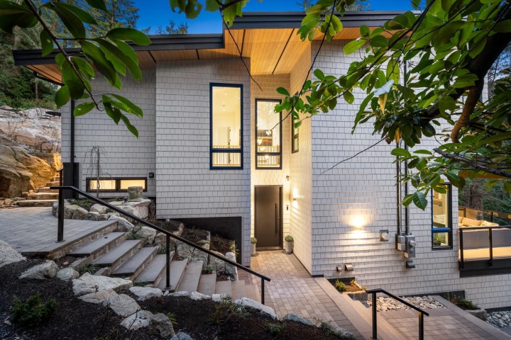 Photo 35 at 4841 The Dale, Olde Caulfeild, West Vancouver