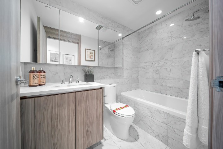 Photo 7 at 785 - 87 Nelson Street, Yaletown, Vancouver West