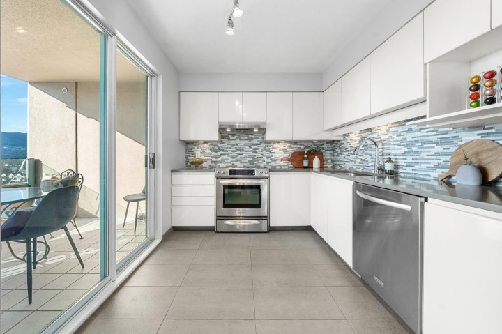 Photo 7 at 804 - 1555 Eastern Avenue, Central Lonsdale, North Vancouver